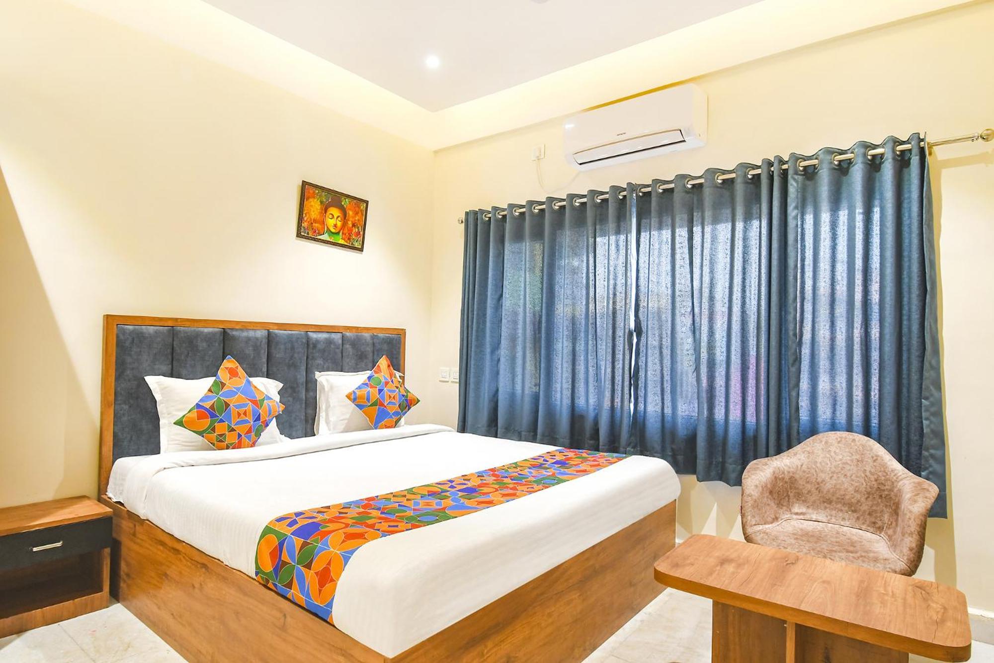 Fabhotel Prime The Golden Plaza - Nr Tarapith Temple Dış mekan fotoğraf